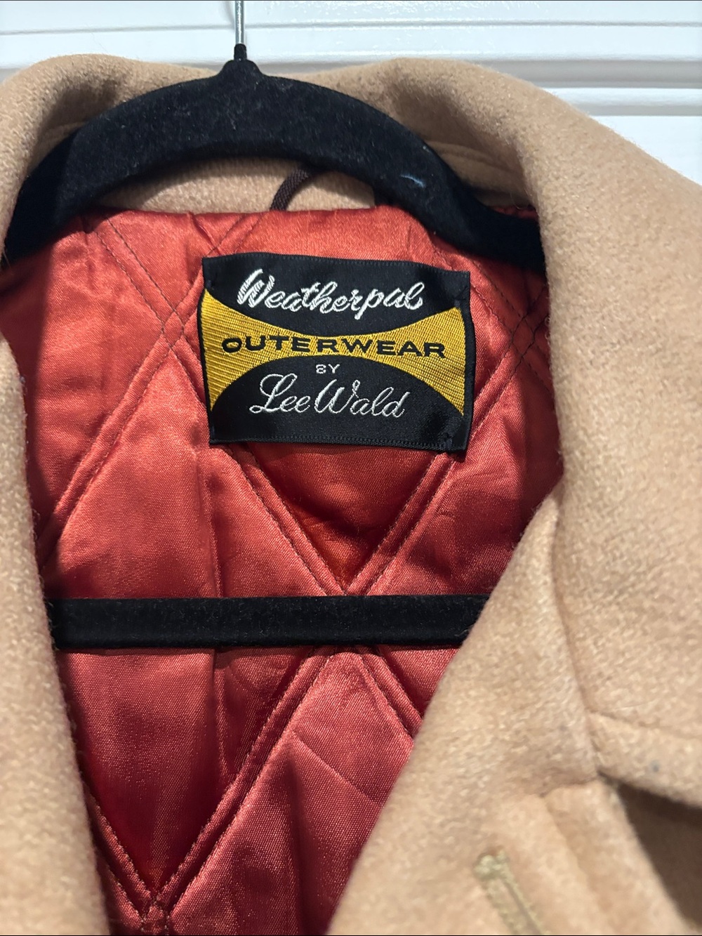 Weatherpal  by Lee War Vintage  Camel Wool Blend Coat with Orange Quilted Lining - Picture 3 of 11